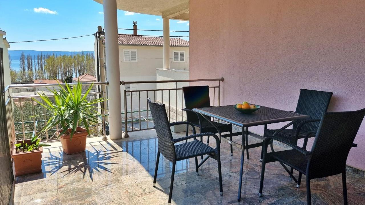 Apartments Stare Duce 6 Omis Bagian luar foto