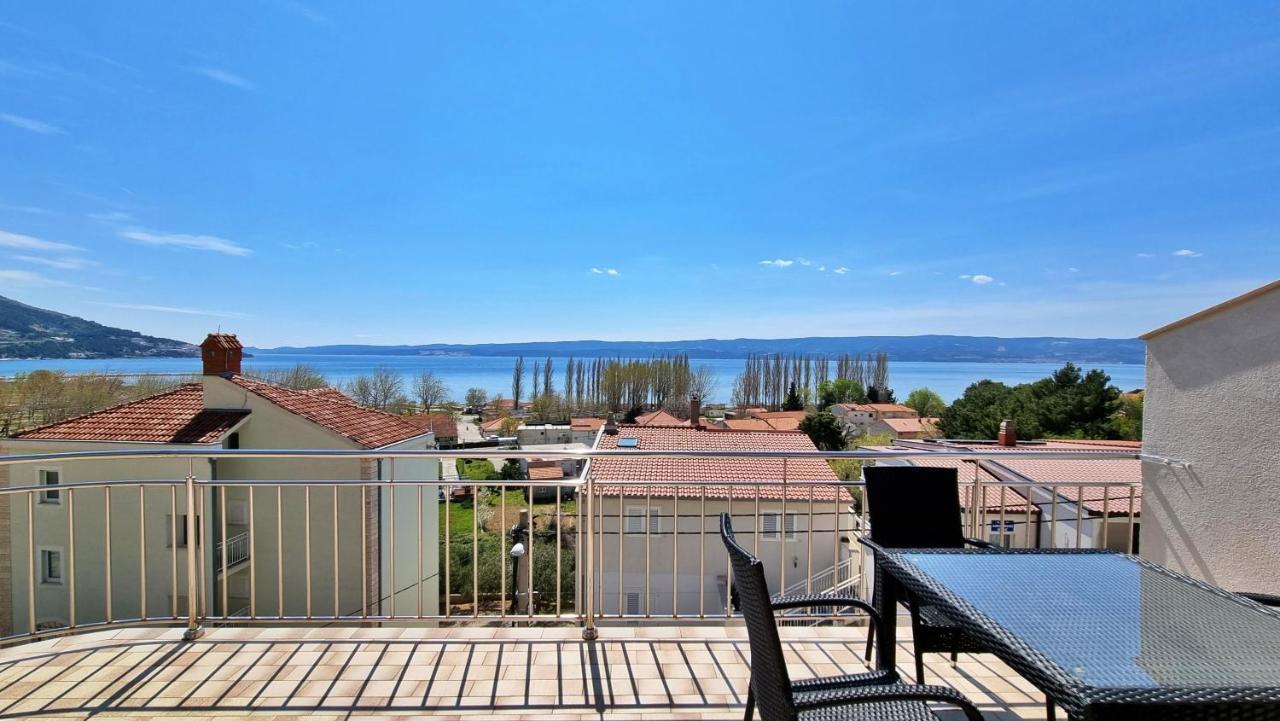 Apartments Stare Duce 6 Omis Bagian luar foto