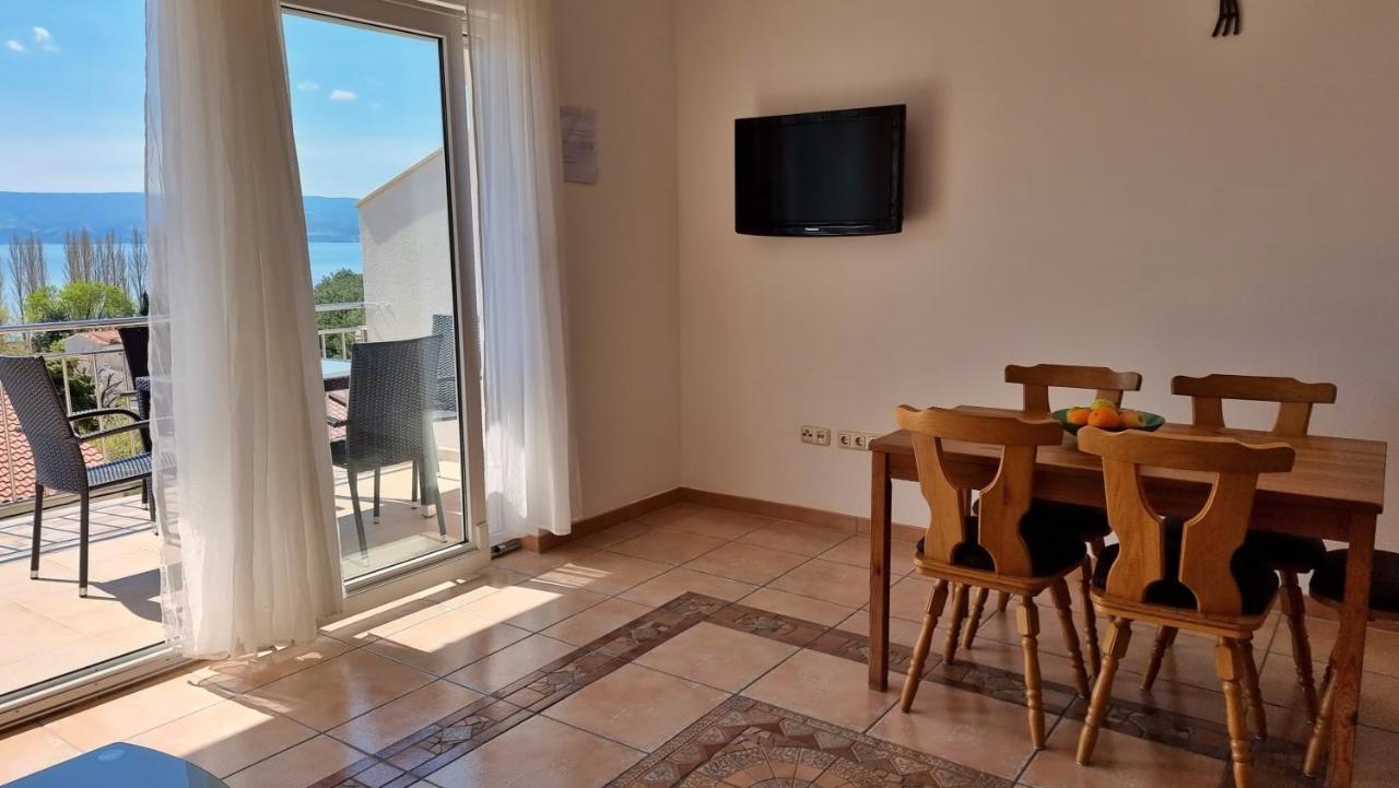 Apartments Stare Duce 6 Omis Bagian luar foto