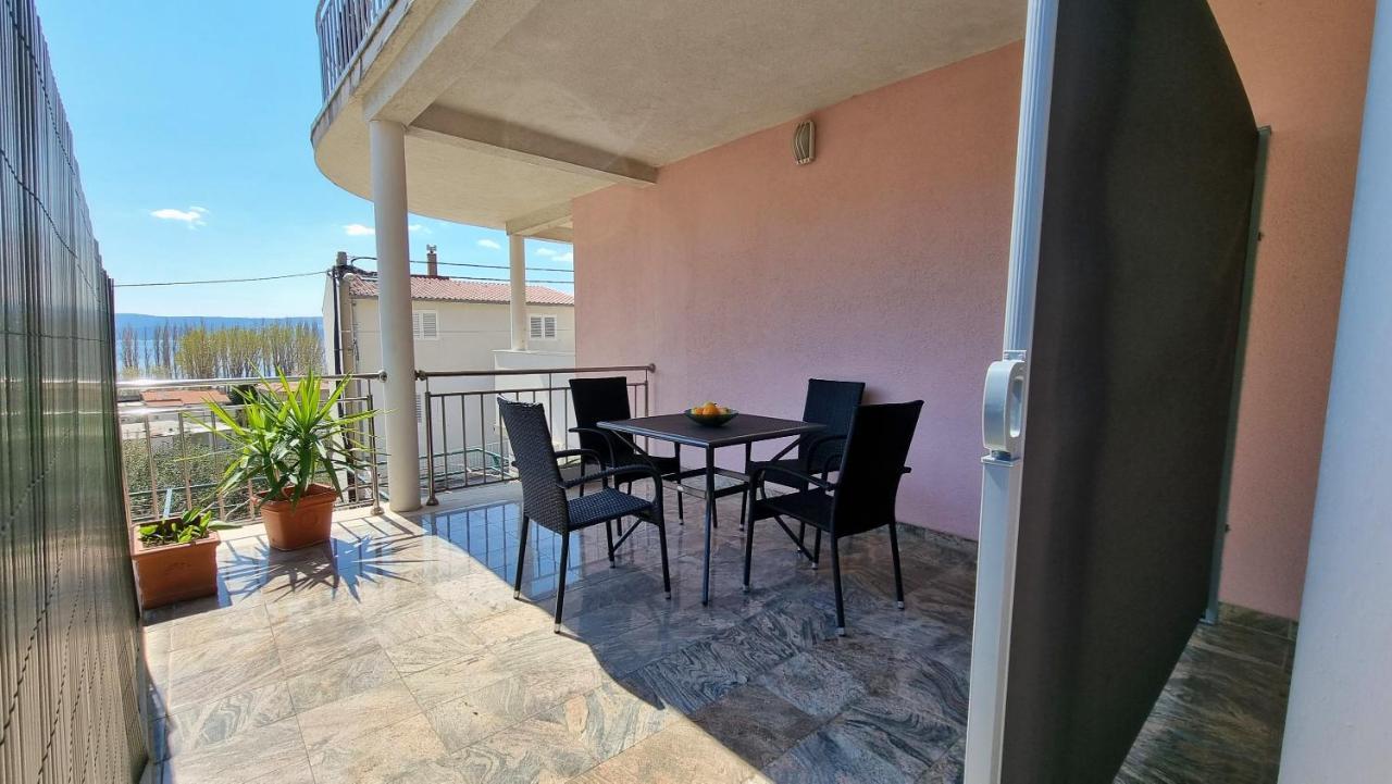 Apartments Stare Duce 6 Omis Bagian luar foto